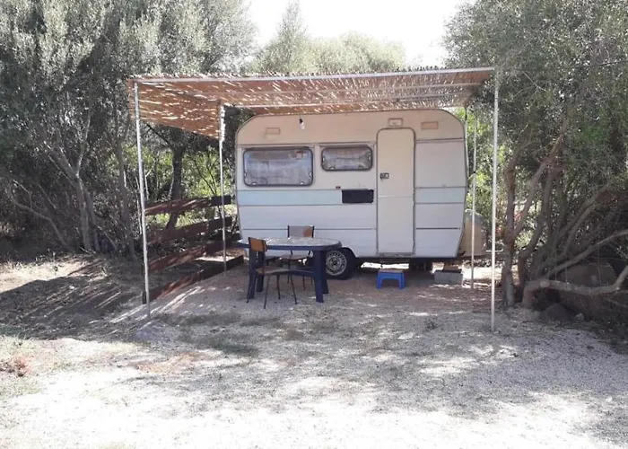 Camping Su Pinnetu